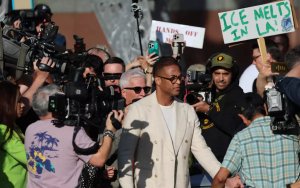 US journalist Don Lemon arrested after covering anti-ICE protest at Minnesota church
