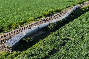 Rail regulators accused of ignoring safety recommendations